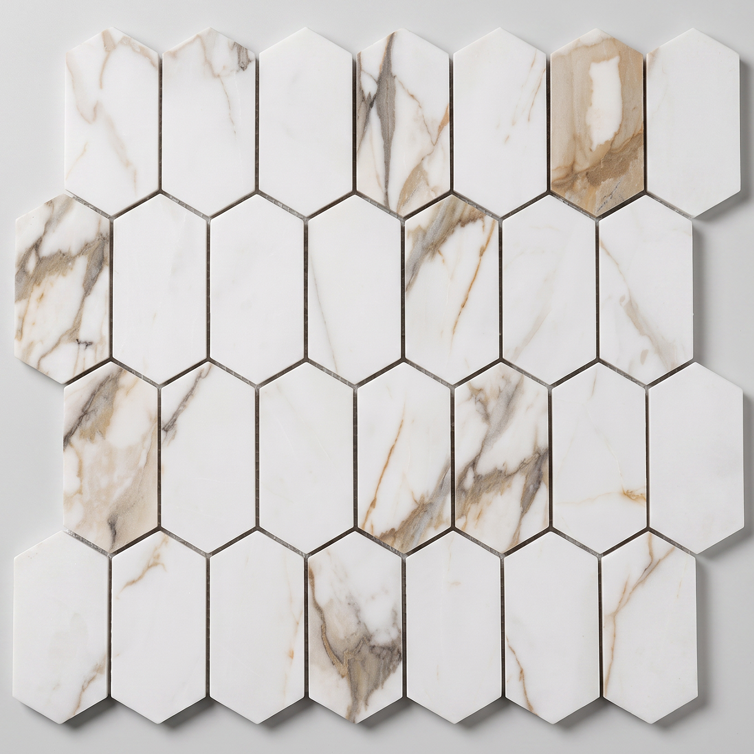 Selbstklebendes Aluminium Mosaik Nantes in Marmoroptik Weiß